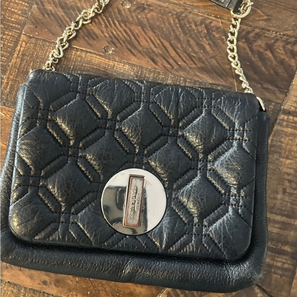 Kate Spade Astor Court Naomi Quilted Leather Crossbody Bag. Great condition! - Picture 9 of 13